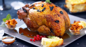Gourmet recipe: Roasted guinea fowl with périgueux sauce