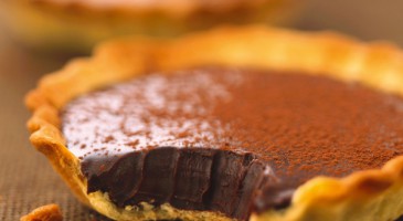 Gourmet dessert recipe: Crunchy chocolate tarts