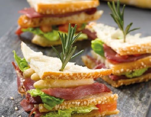 Quick recipe: Mini club sandwiches