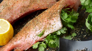 Fish recipe: Red mullet fillet with sesame oil