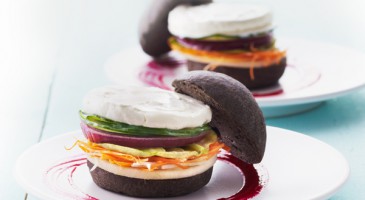 Gourmet appetizer recipe: Fresh cheese sliders with beetroot ketchup
