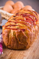 Easy recipe: Savoury ham and fig cake