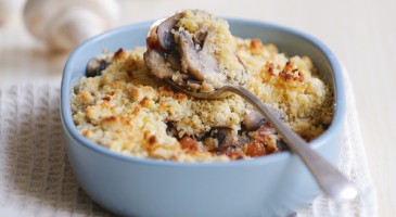 Easyr ecipe: Mushroom and parmesan crumble