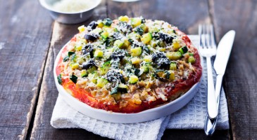 Easy recipe: Tuna pizza with zucchini and ricotta
