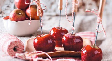Gourmet recipe: pomme d’amour, love apples