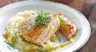 Gourmet recipe: Stuffed pork with pear and cheese