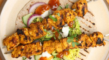 Gourmet recipe: Tandoori chicken skewers