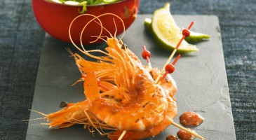 Easy recipe: Prawn skewers with lime marinade