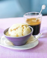 Dessert recipe: Coffee île flottante