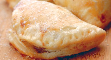 Snack recipe: Spiced apple turnovers